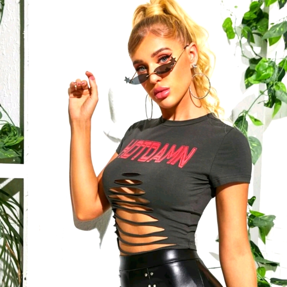 Cut out graphic tee New
